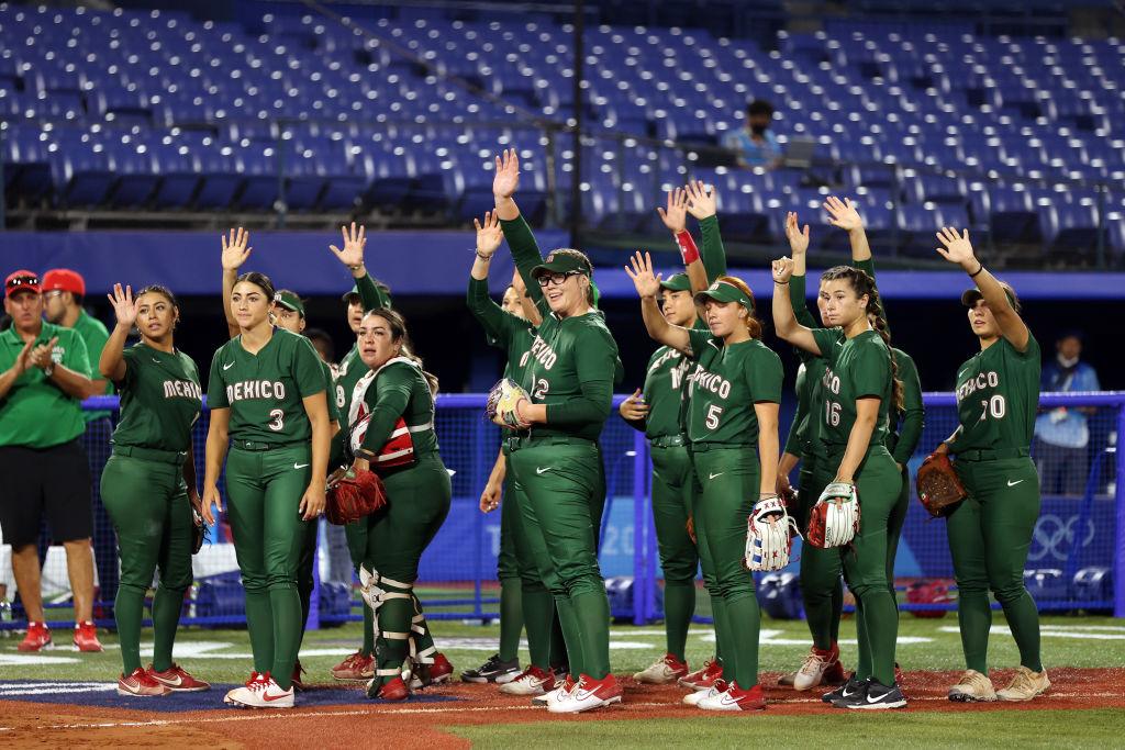 Equipo femenil de Softbol podría ser expulsado de la federación