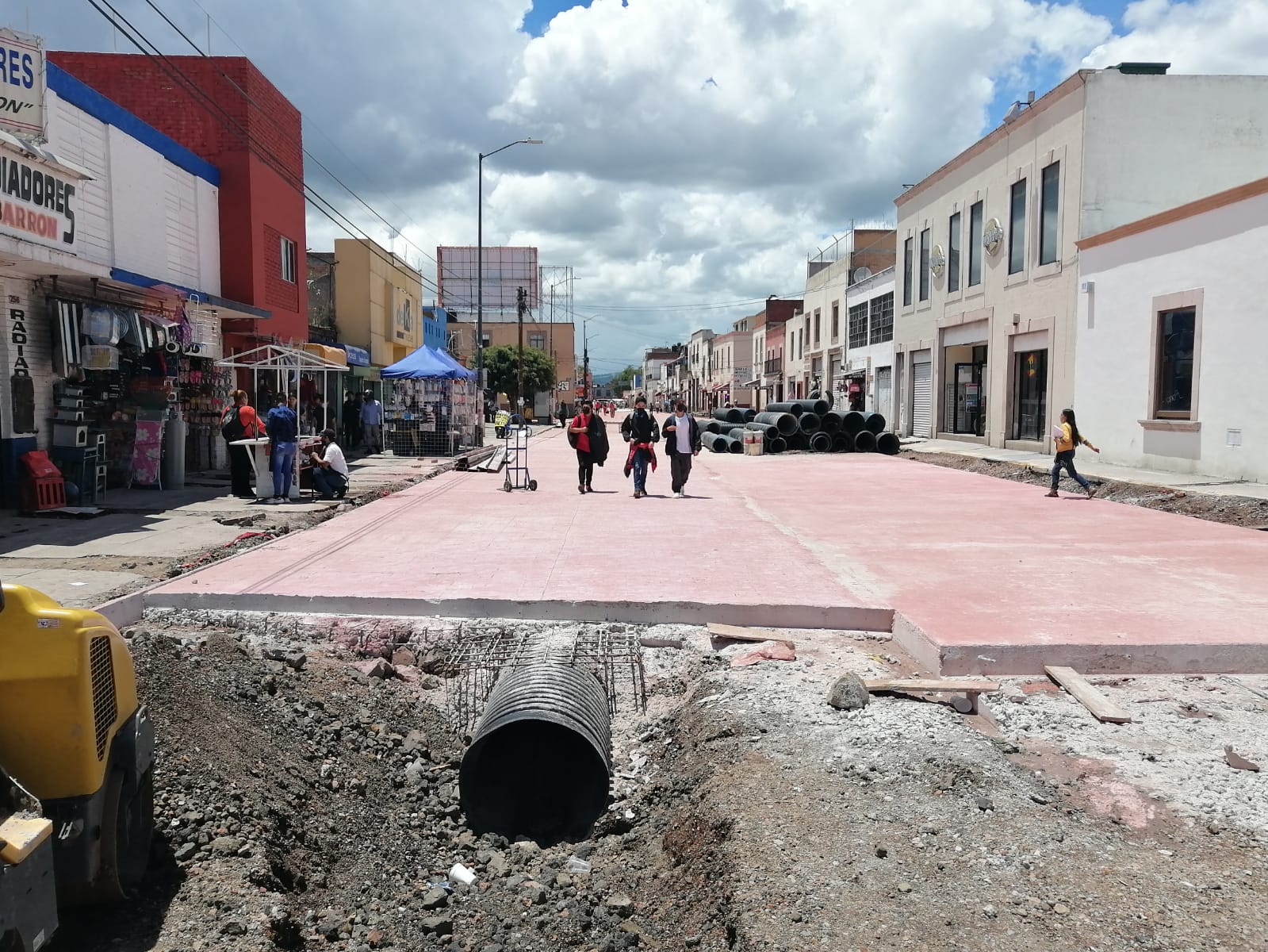 avance de la avenida Lázaro Cárdenas