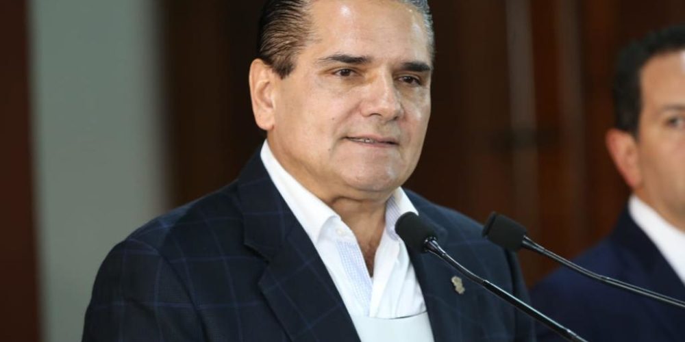 Congreso del Estado de Michoacán recibió este lunes la solicitud de juicio político en contra del gobernador Silvano Aureoles