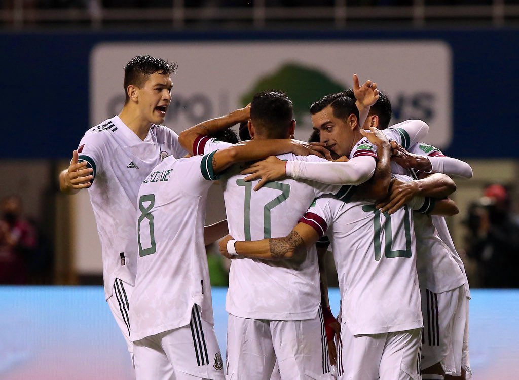 México derrota a Costa Rica con penal