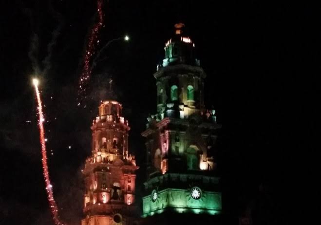 Morelianos podrán seguir disfrutando del encendido de Catedral