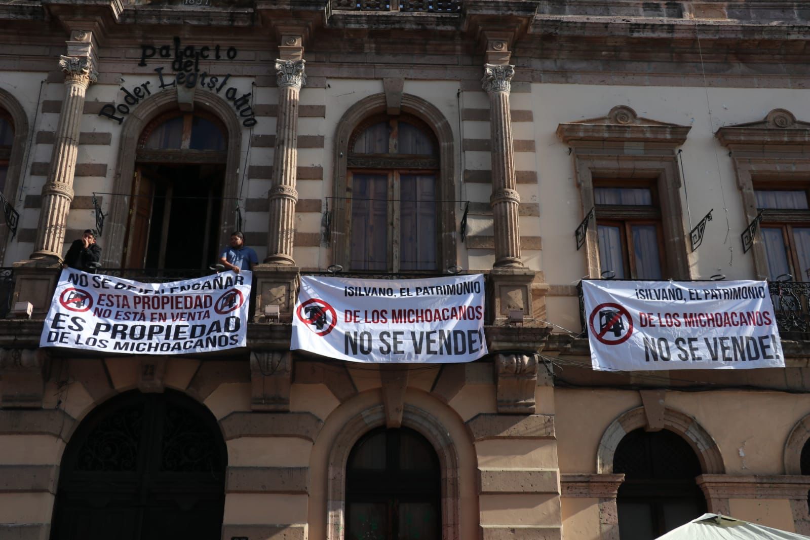 Morena opone venta Silvano