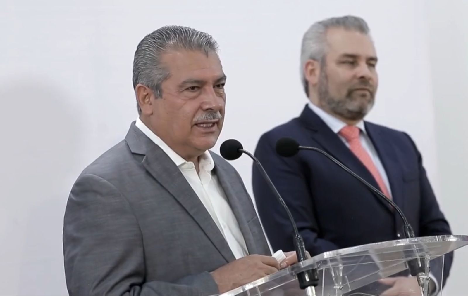 Morón entregó Michoacán ganado para Morena Bedolla