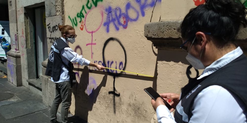 Desde Las Tarascas hasta Monumento a Lázaro Cárdenas 73 edificios con pintas