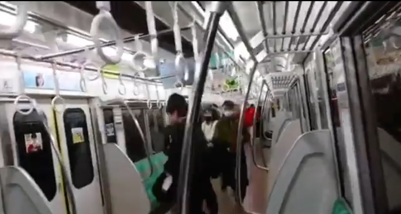 El Joker ataca a viajeros del metro