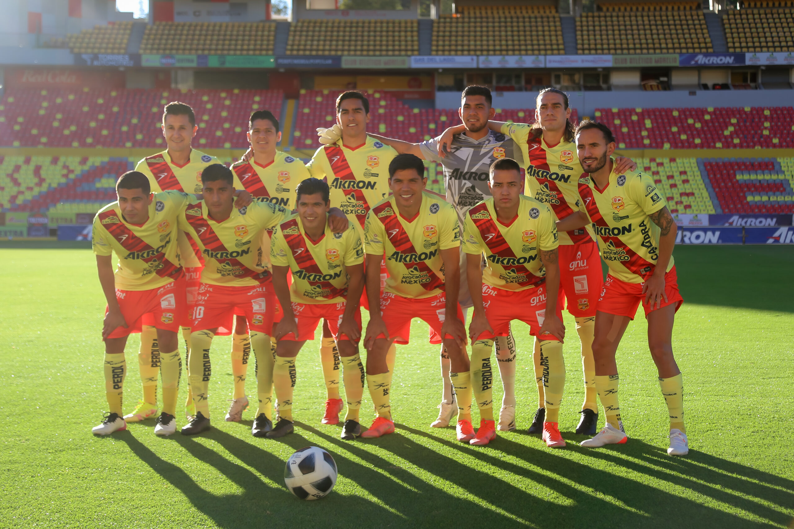 Canarios título en el Morelos