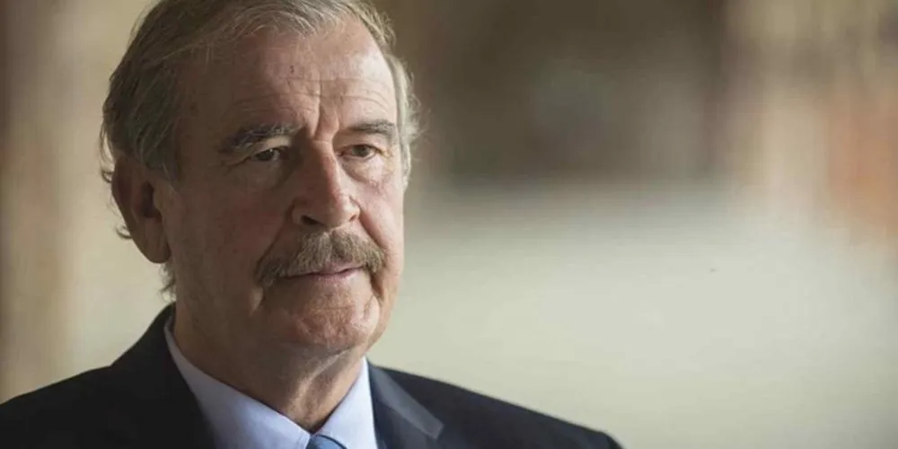 Critica Vicente Fox a AMLO con un meme