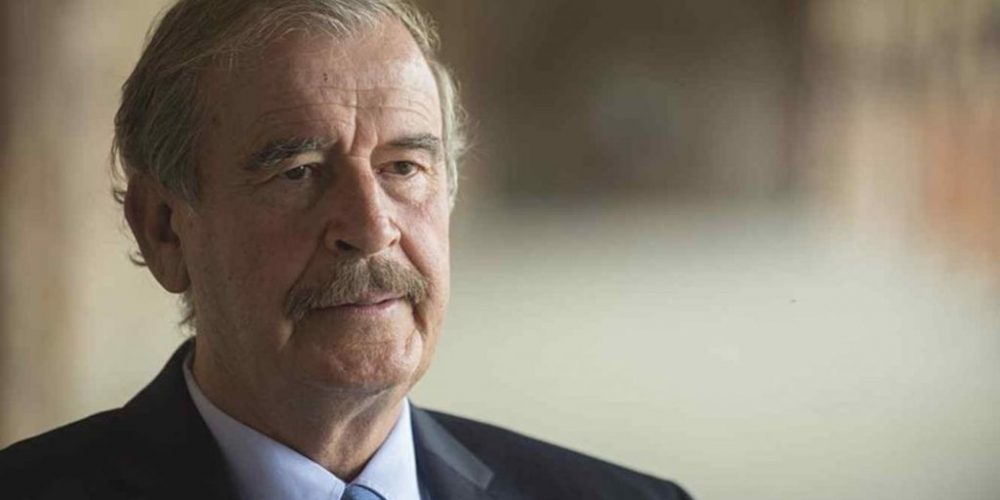 Critica Vicente Fox a AMLO con un meme