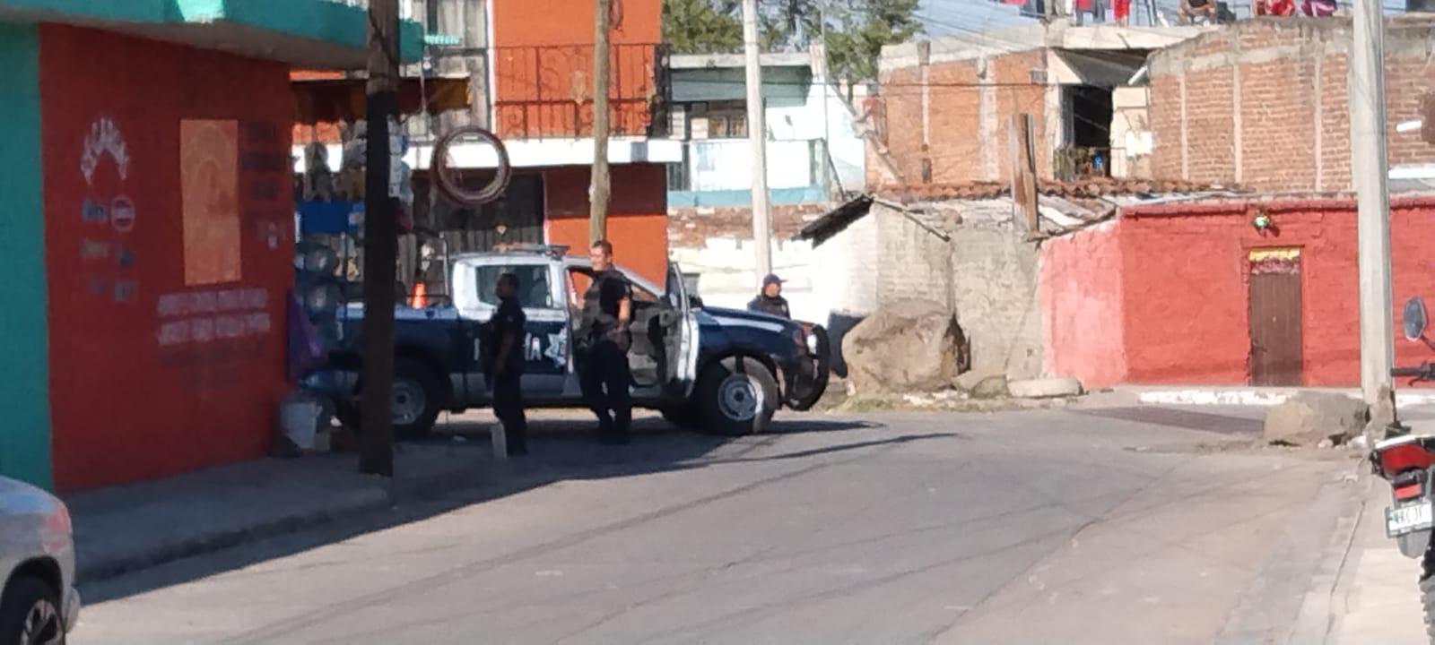 Asesinan al dueño de una dulcería en Jacona