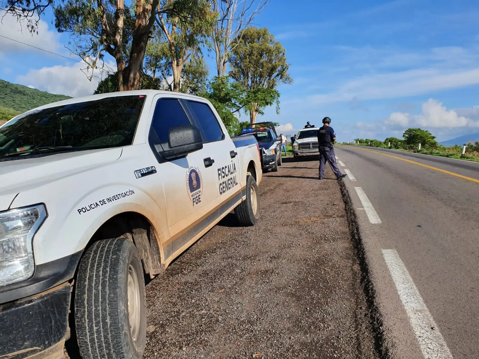 Localizan dos cuerpos encintados en la carretera La Trasquila - San Ángel