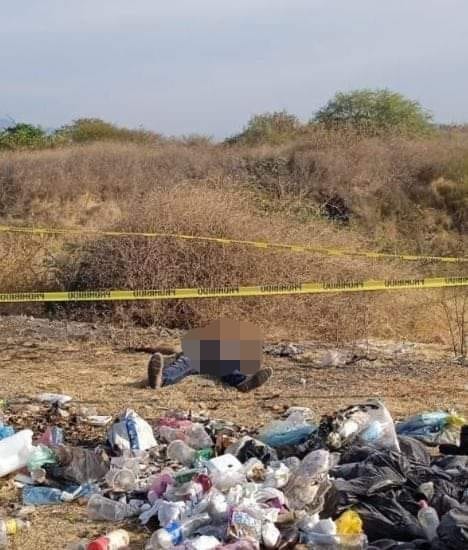 Asesinan a sujeto y tiran el cuerpo en basurero