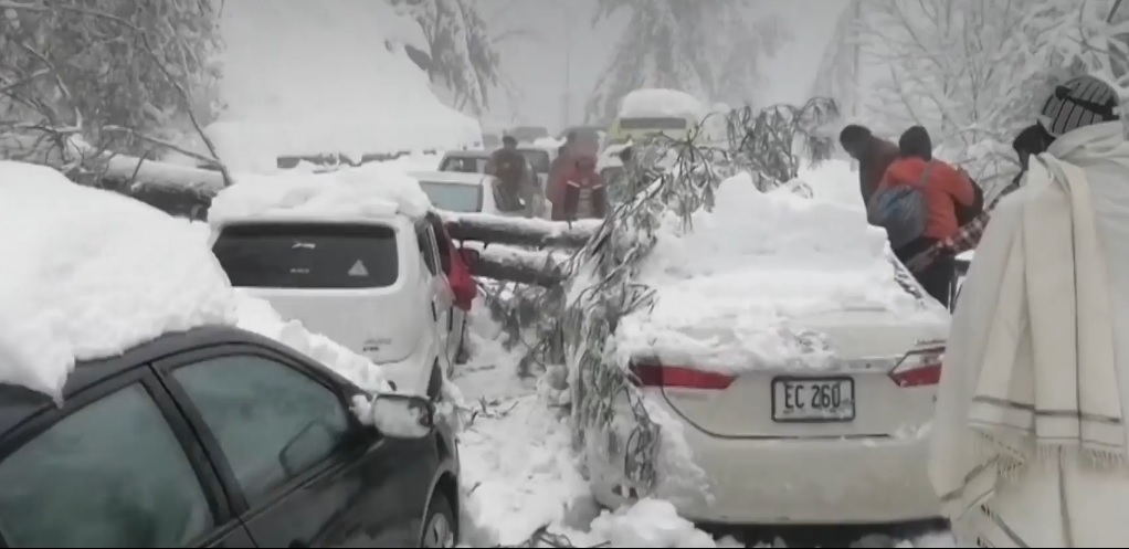 Atrapados coches muertos nevada