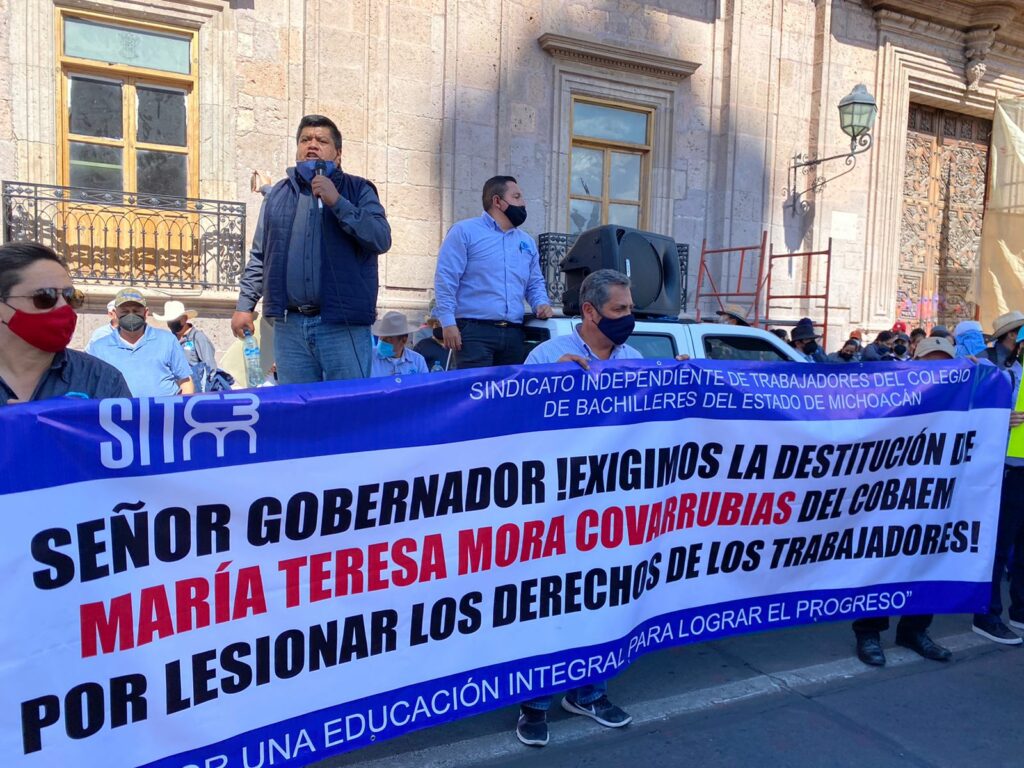 Con manifestación Sitcbem piden destitución de Tere Mora