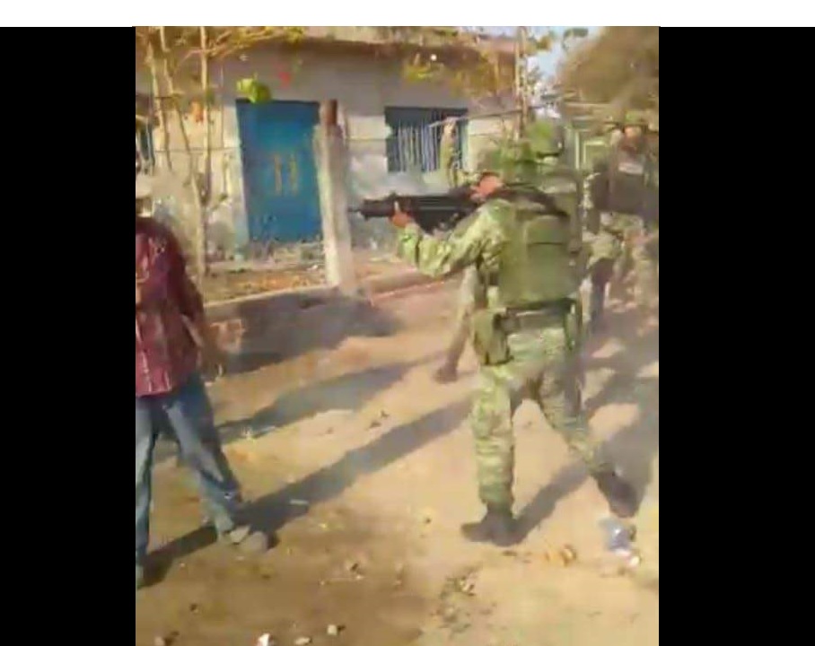 Gobierno asegura dispararon Ejército Tepalcatepec