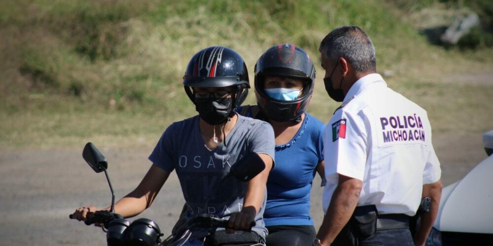Tarímbaro uso de casco para motociclistas