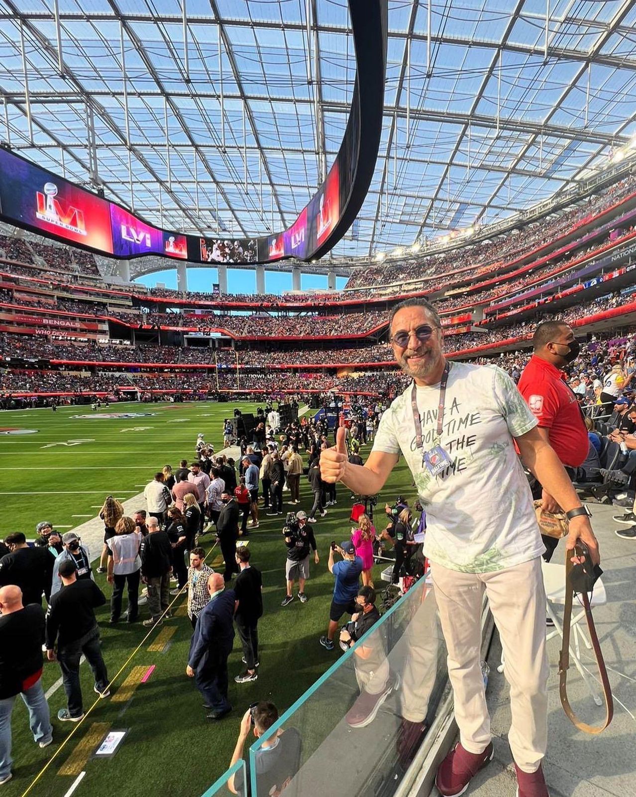 El Buki inauguró el SoFi Stadium donde hoy se juega el Super Bowl