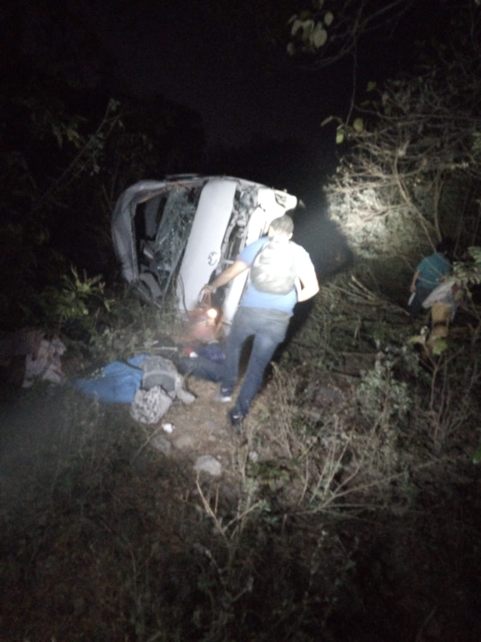 Mueren dos profesores en un accidente carretero