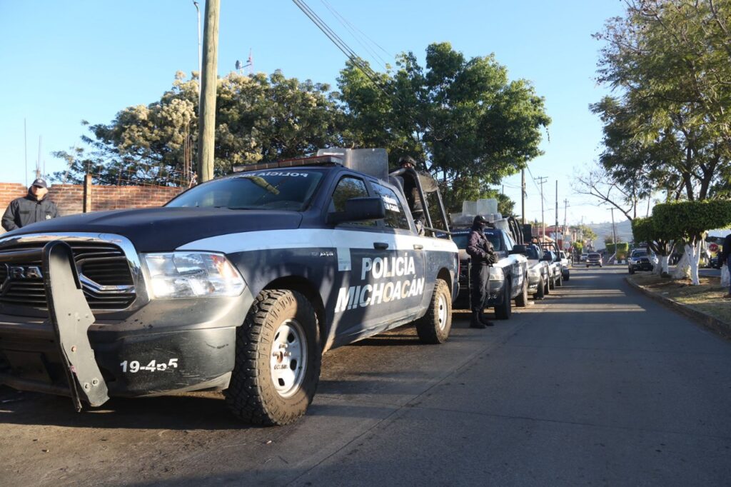 Policía Michoacán y Guardia Nacional vigilan vías férreas de Caltzontzin