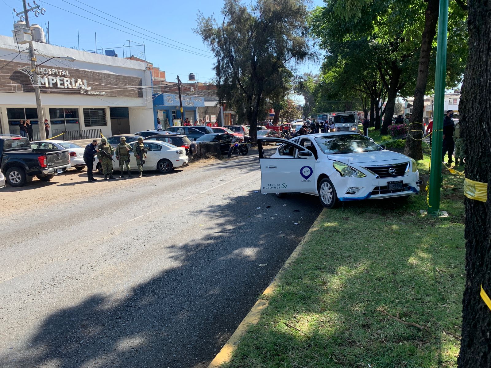 Acribillan a dos hombres y una mujer que viajaban en un taxi de Morelia