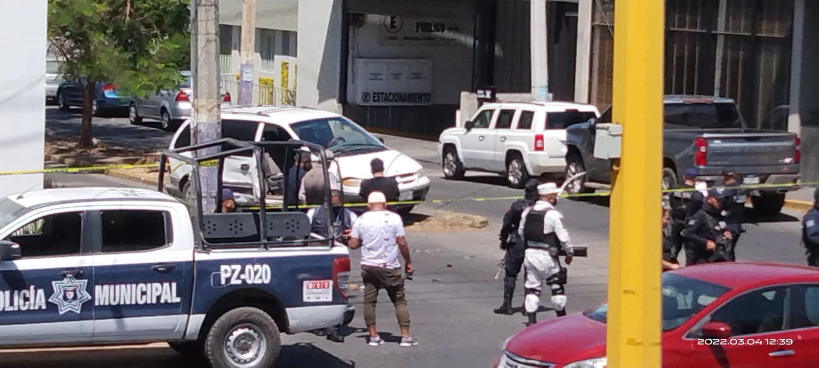 Asalto desata una balacera en Zamora