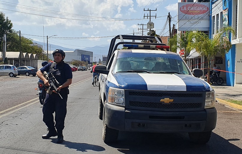 Atacan a exdirector de policía municipal