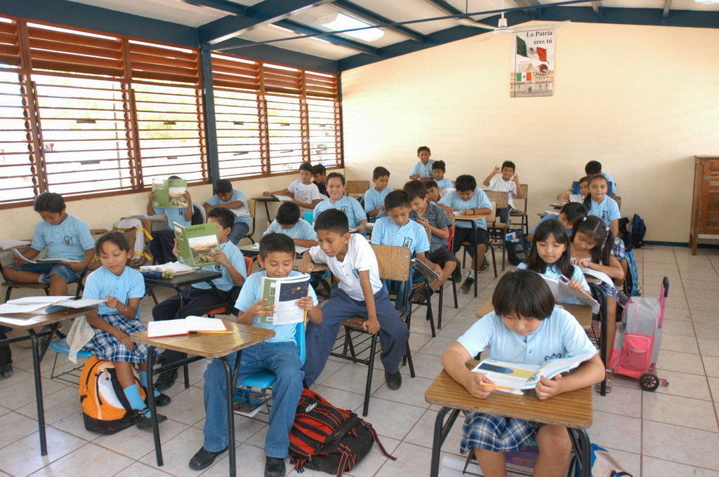 Cierre de ETC vulnera derecho a la educación de 3.6 millones de niños: UNPF