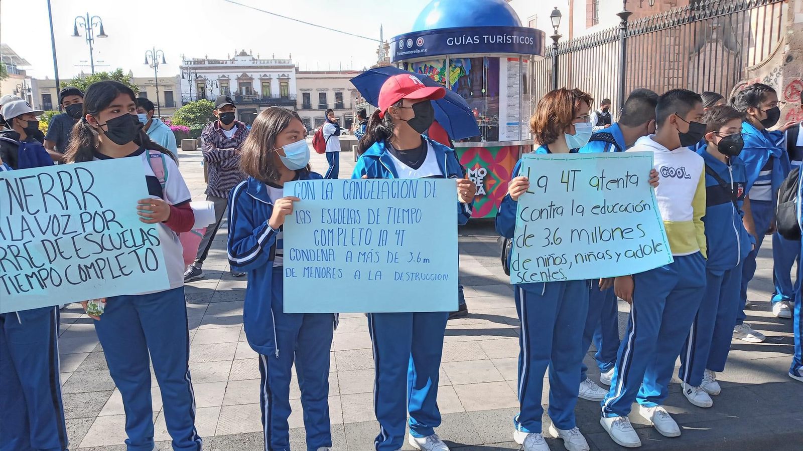 Exigimos que se detengan los abusos contra la educación