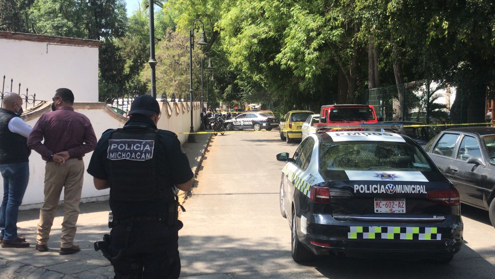 ocalizan cadáver dentro de un carro, en el bosque Cuauhtémoc, en Morelia