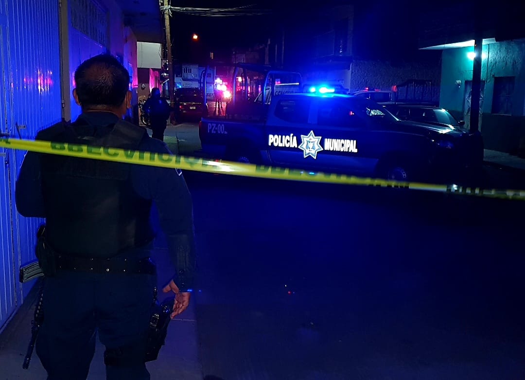 Mujer intenta mediar pelea familiar y la asesinan