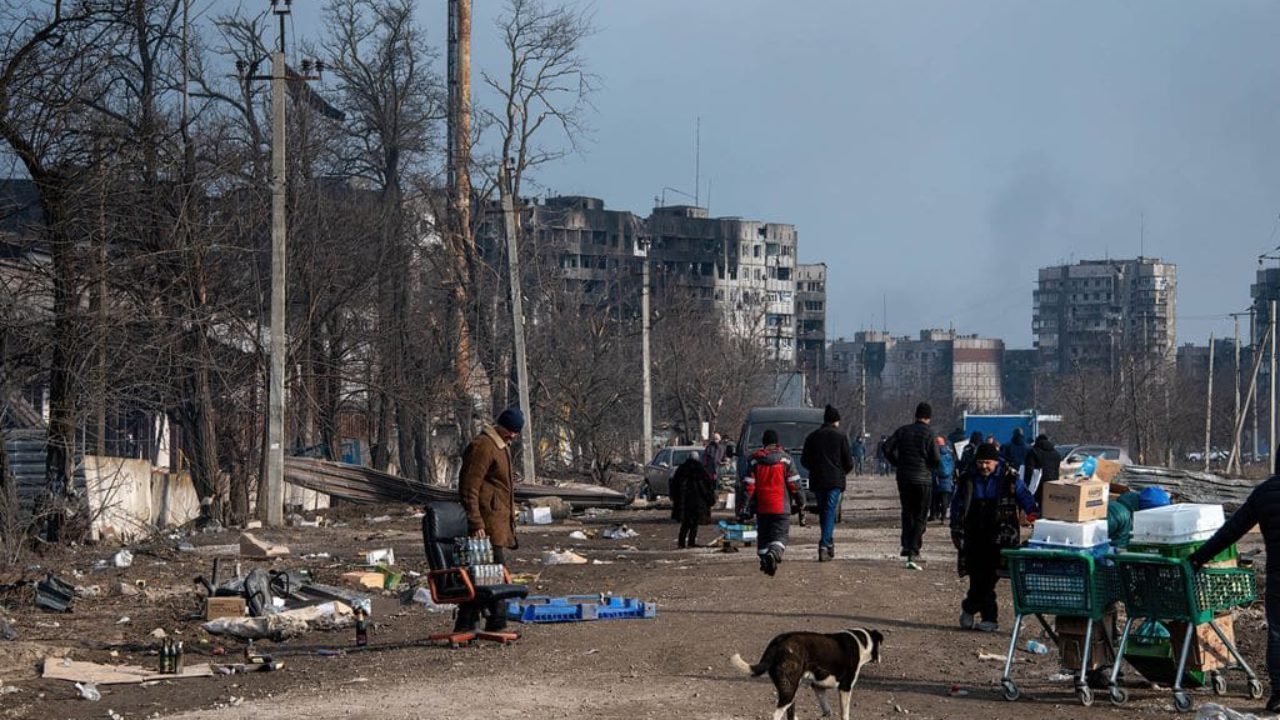 Rusia da ultimátum a la ciudad ucraniana de Mariúpol