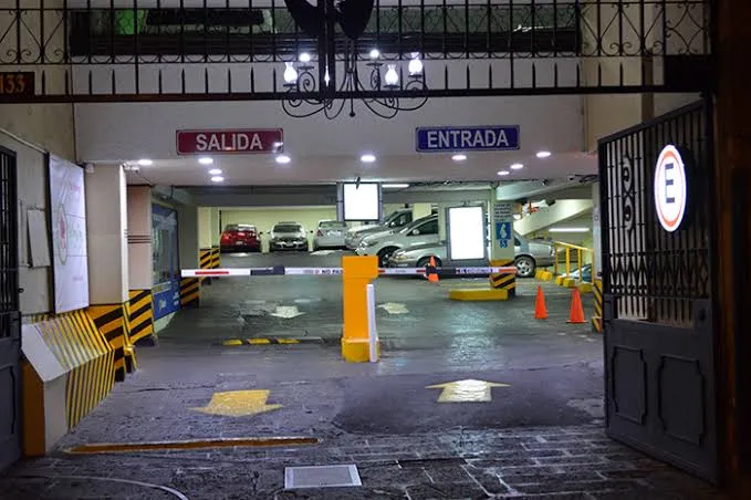 Solo 460 estacionamientos tienen licencia para operar en Morelia