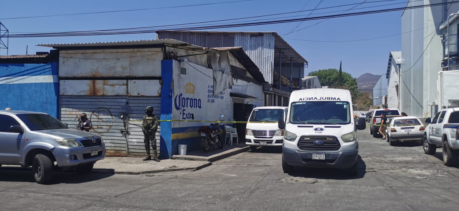 Acribillan a tres sujetos en bar de colonia Lago 1 de Morelia