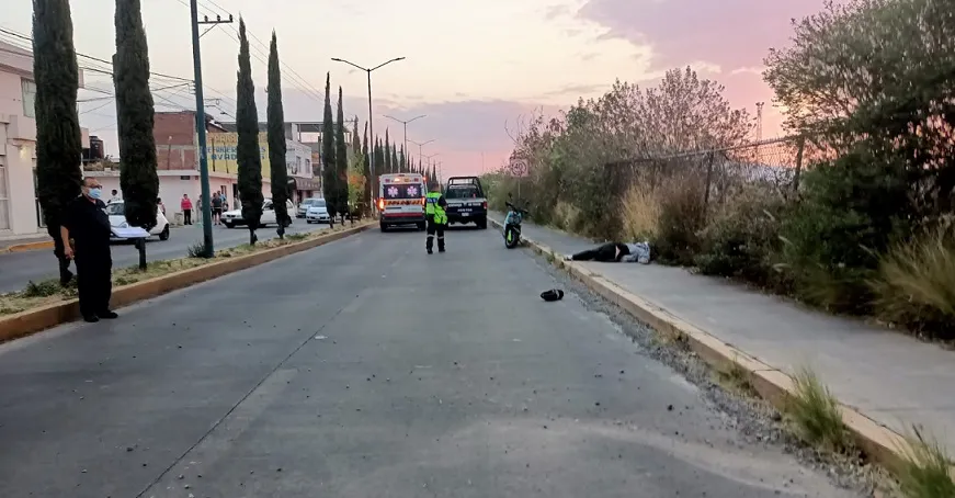 Motociclista muere al derrapar