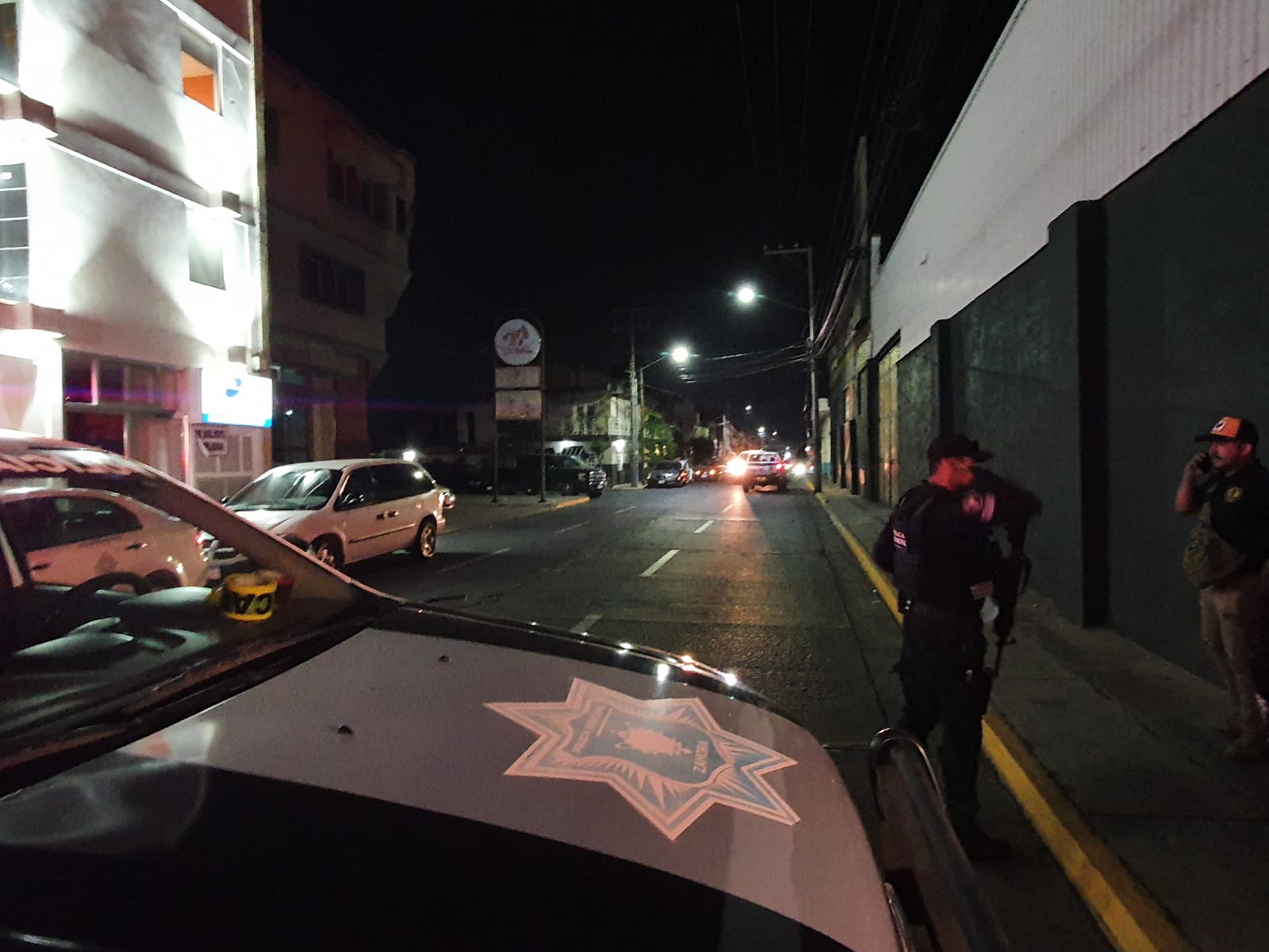 Joven es ejecutado a balazos dentro de su auto en Zamora