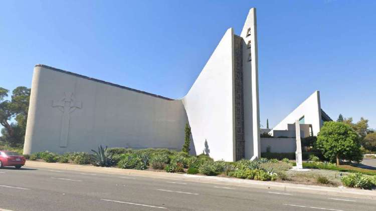 Tiroteo en Iglesia deja al menos un muerto y cuatro heridos