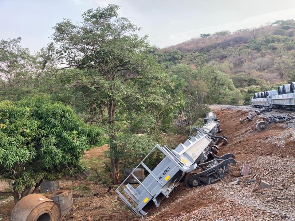 descarrila tren Taretan