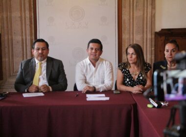 Las y los michoacanos tendrán certeza jurídica en la desincorporación y uso del inmueble en el que se ubicarán las instalaciones del IMSS en Michoacán