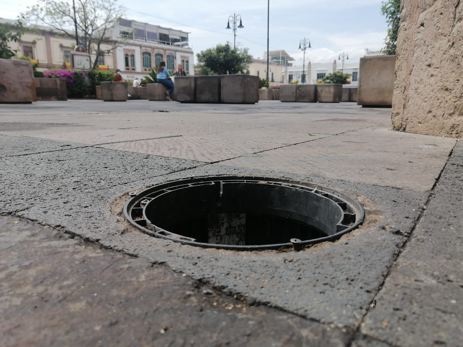 Ahora también roban luces escénicas de monumentos de Morelia