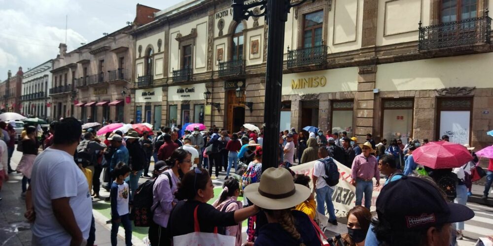 CNTE arranca marcha hacia Finanzas; bloquearán Ventura Puente