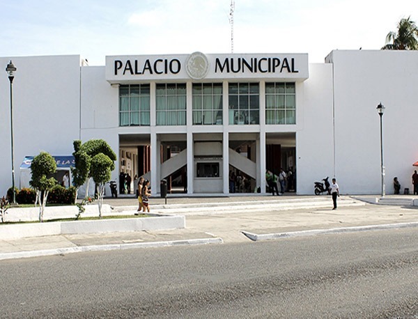 Denuncian acoso judicial de alcaldesa de Lázaro Cárdenas a periodistas