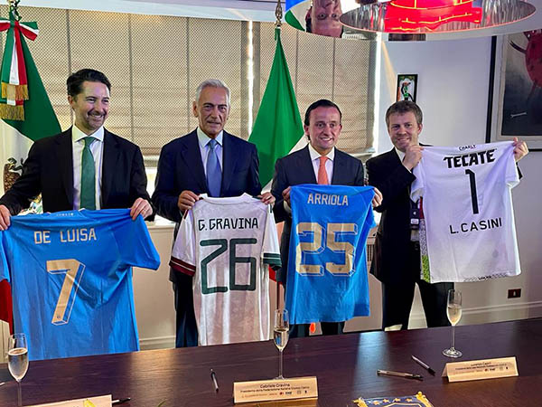 Firman México e Italia acuerdo futbolístico ‘histórico’