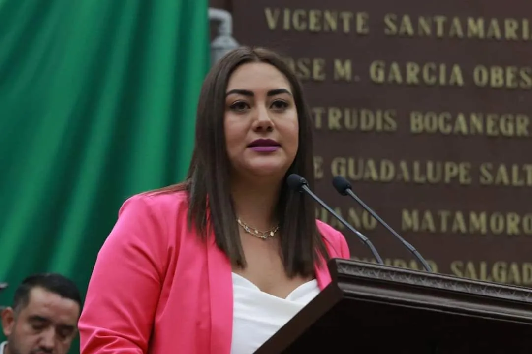 Poder Legislativo Mónica Valdez