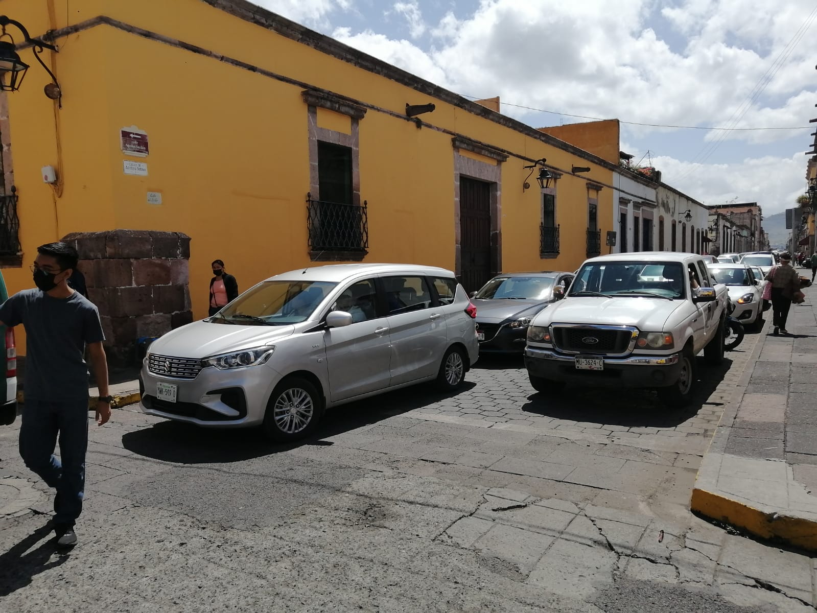 Poder de Base CNTE bloquea calles del Centro de Morelia