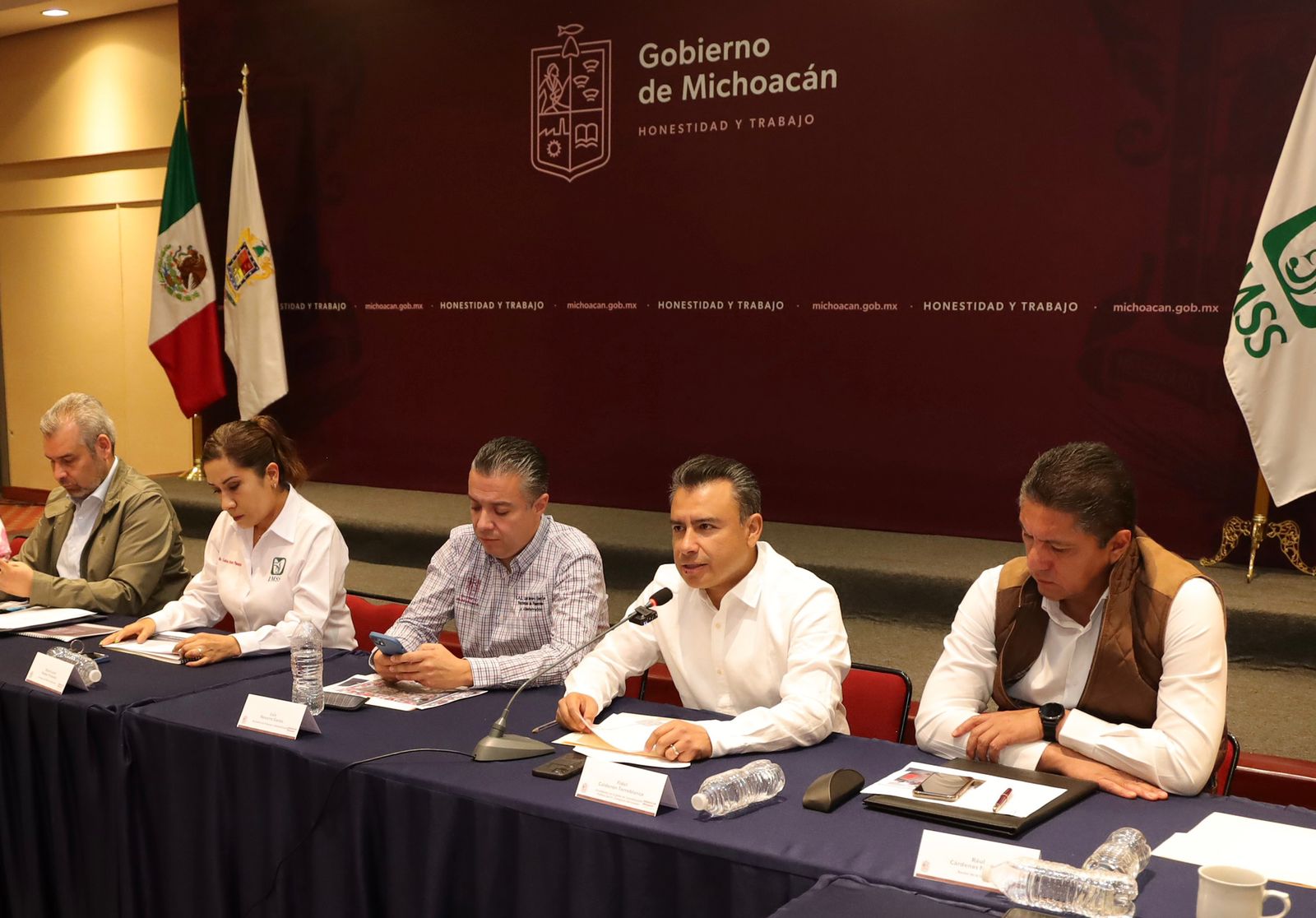 Traslado del IMSS a Michoacán democratizará