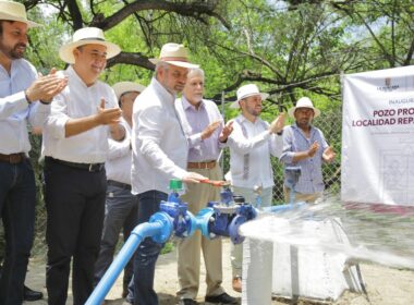 Atiende Bedolla histórica carencia de agua en La Huacana