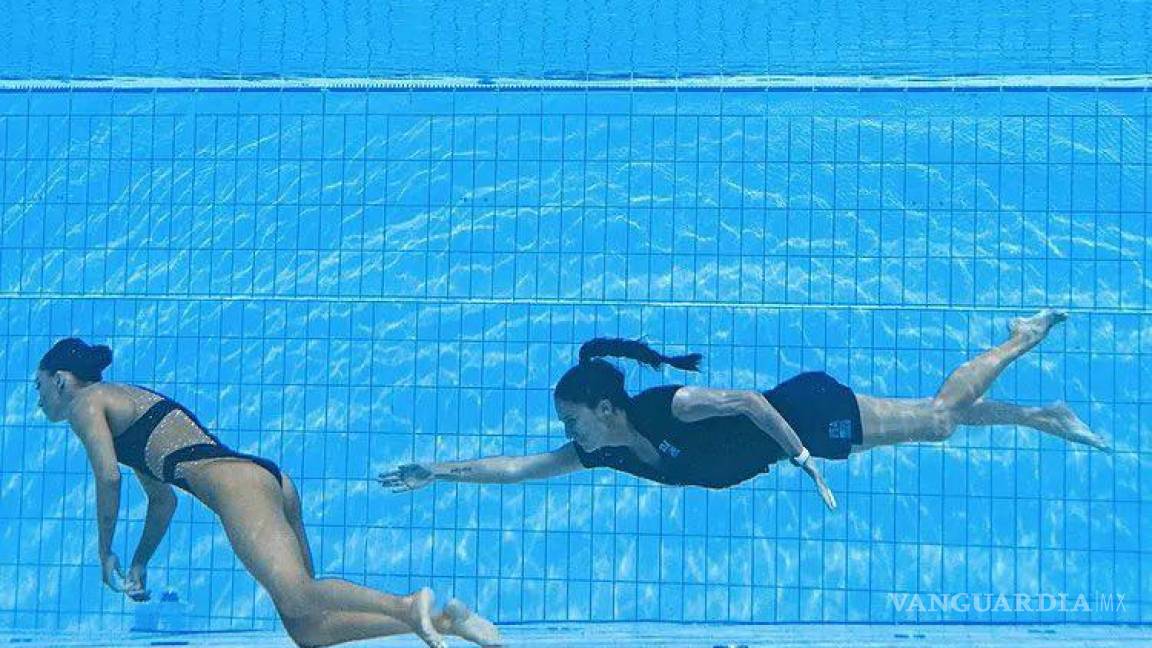 Nadadora se desmaya dentro de piscina en Mundial de Budapest 2022