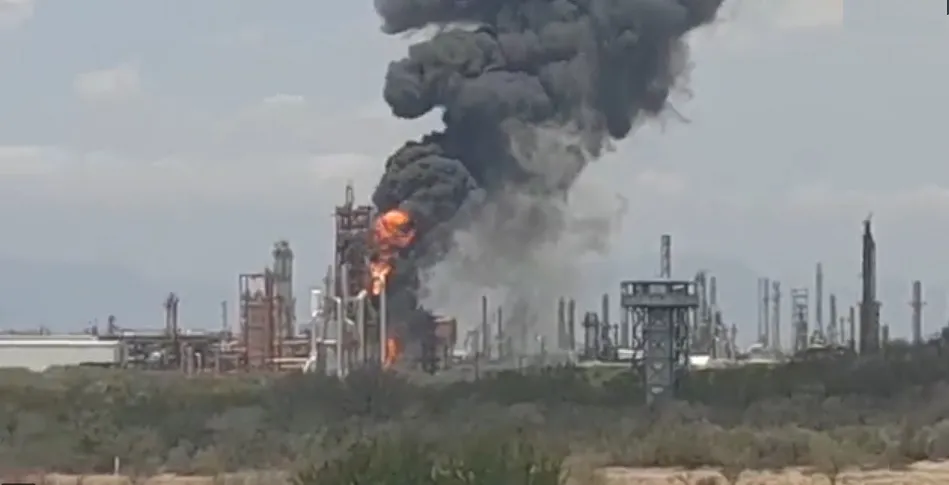 incendio refinería Cadereyta