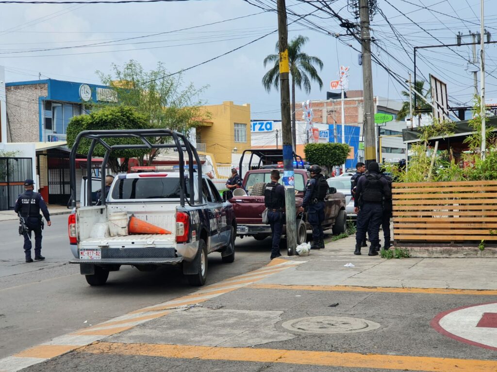 Atacan a balazos a trabajadores en colonia López Mateos de Zamora