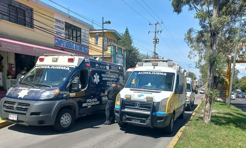 Camión de transporte choca