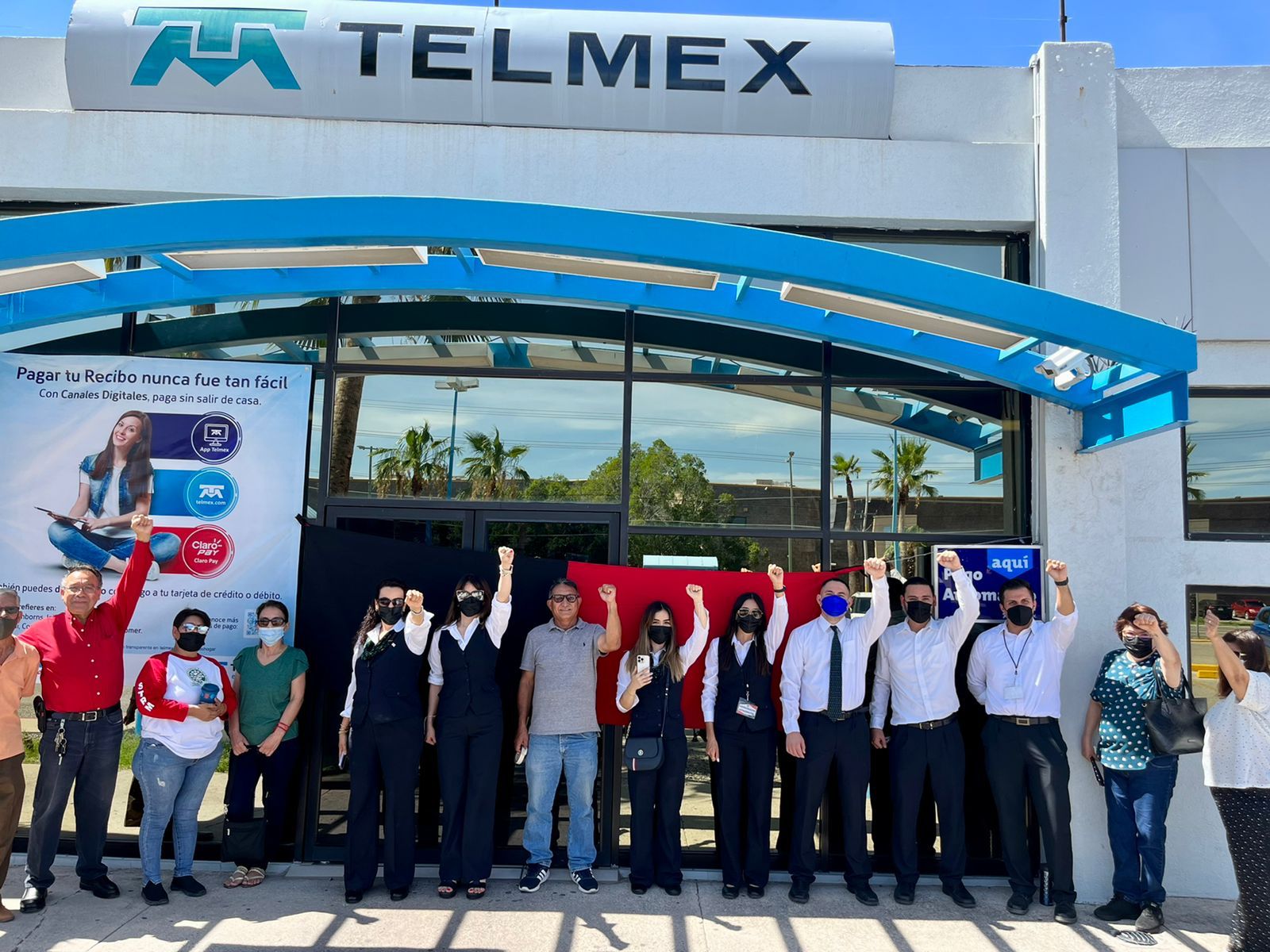 Estalla en Telmex huelga de trabajadores, no darán atención a servicios